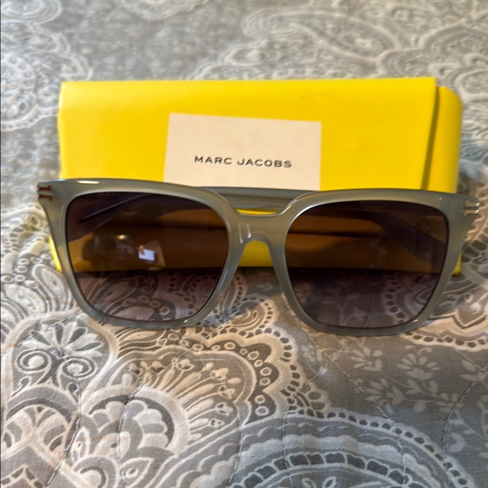 Marc Jacobs Grey Unisex Sunglasses with Yellow Case